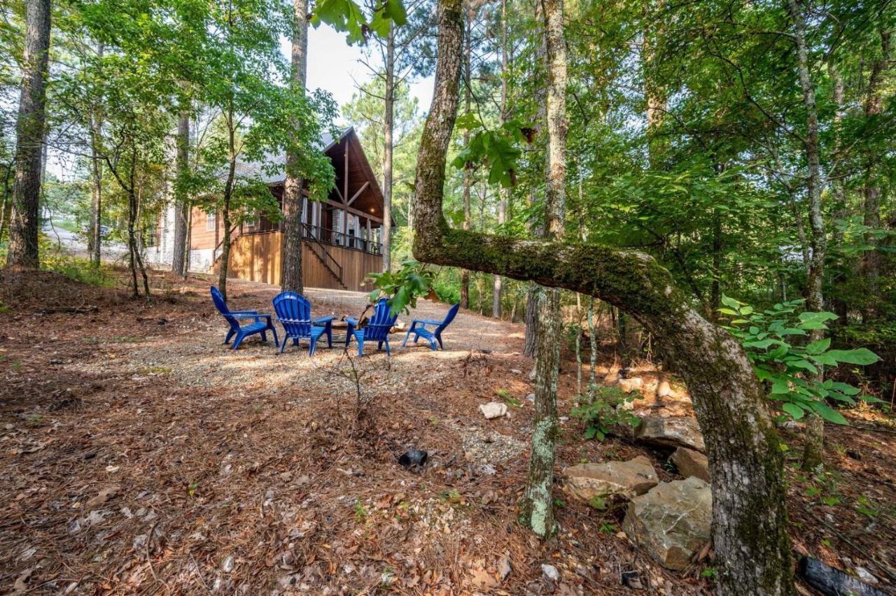 Stunning Luxury Cabin W Hot Tub And Fire Pit Holy Shiplap Is Perfect Romantic Couples Getaway Broken Bow Dış mekan fotoğraf